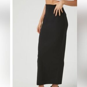 Forever 21 - A woven maxi skirt featuring a mid-rise waist Pencil Fit